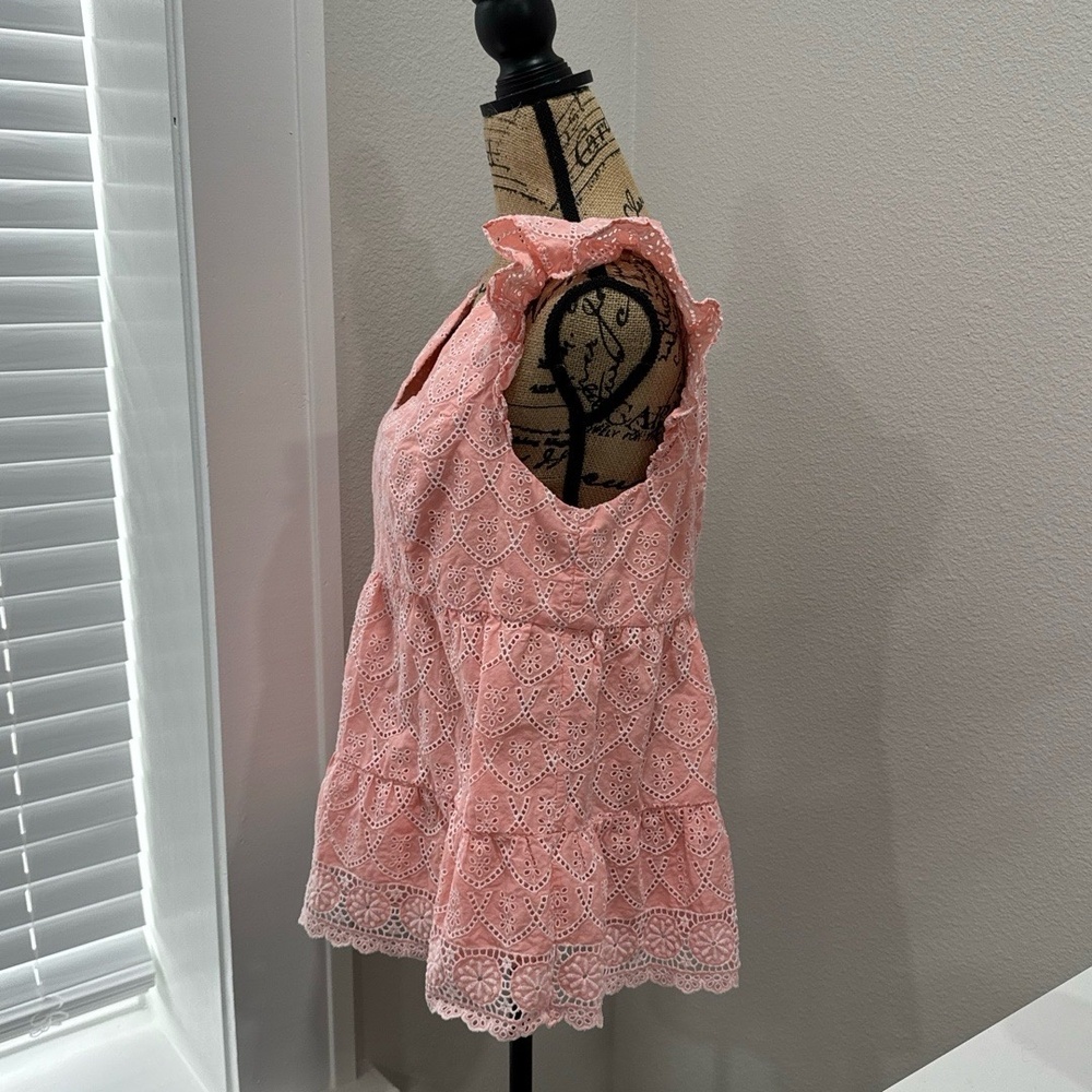 Lilly Pulitzer Keila Embroidered Eyelet Top in Peach Hyacinth Floral Size 12 - Picture 5 of 13